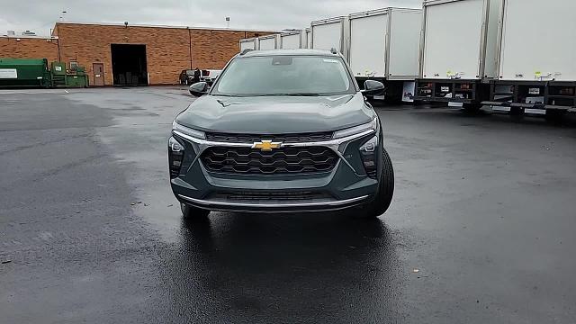 2025 Chevrolet Trax Vehicle Photo in JOLIET, IL 60435-8135