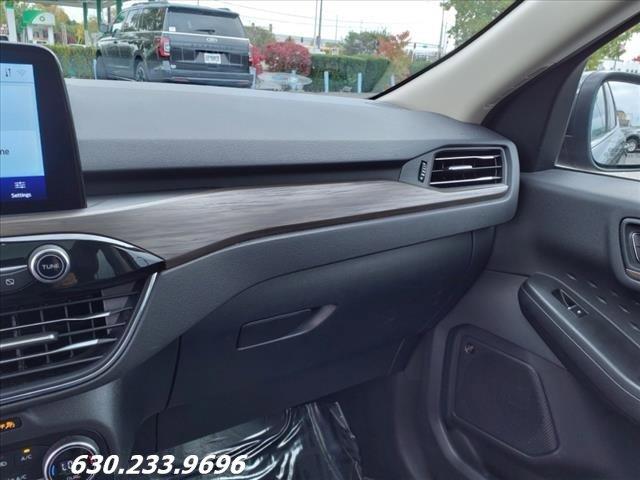 2020 Ford Escape Vehicle Photo in Saint Charles, IL 60174