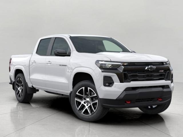 Select 2024 Chevrolet Colorado