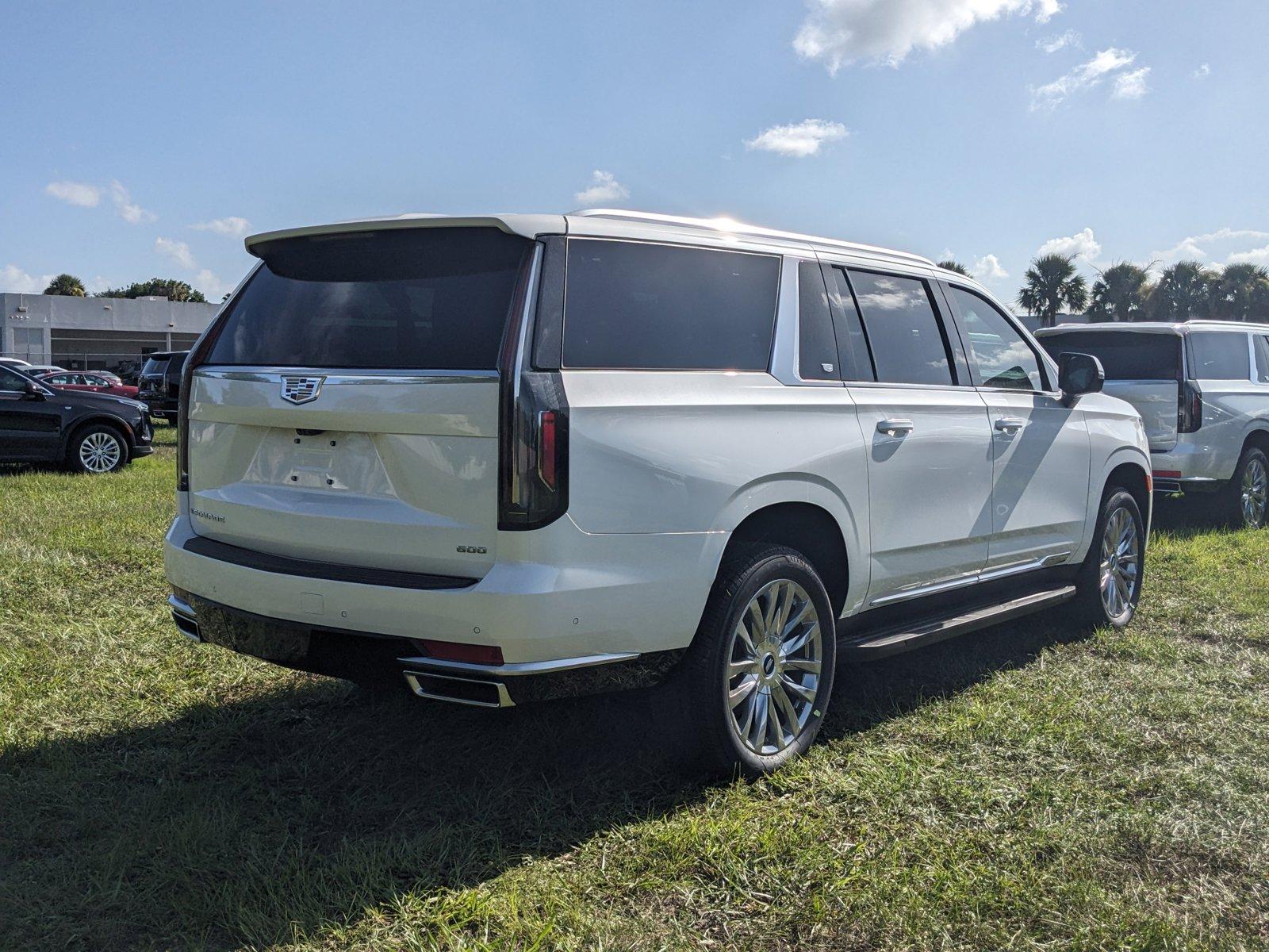 2024 Cadillac Escalade ESV Vehicle Photo in WEST PALM BEACH, FL 33407-3296