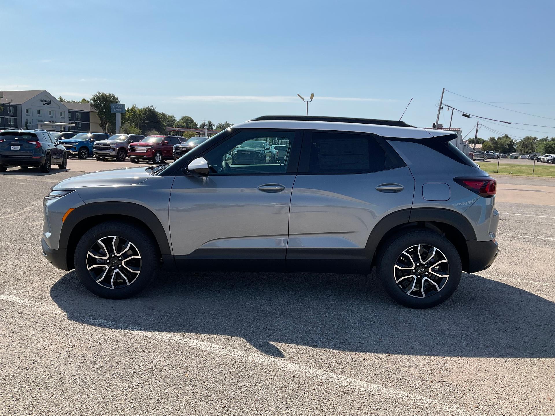 2025 Chevrolet Trailblazer Vehicle Photo in PONCA CITY, OK 74601-1036