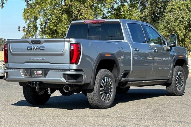 2024 GMC Sierra 2500 HD Vehicle Photo in ELK GROVE, CA 95757-8703