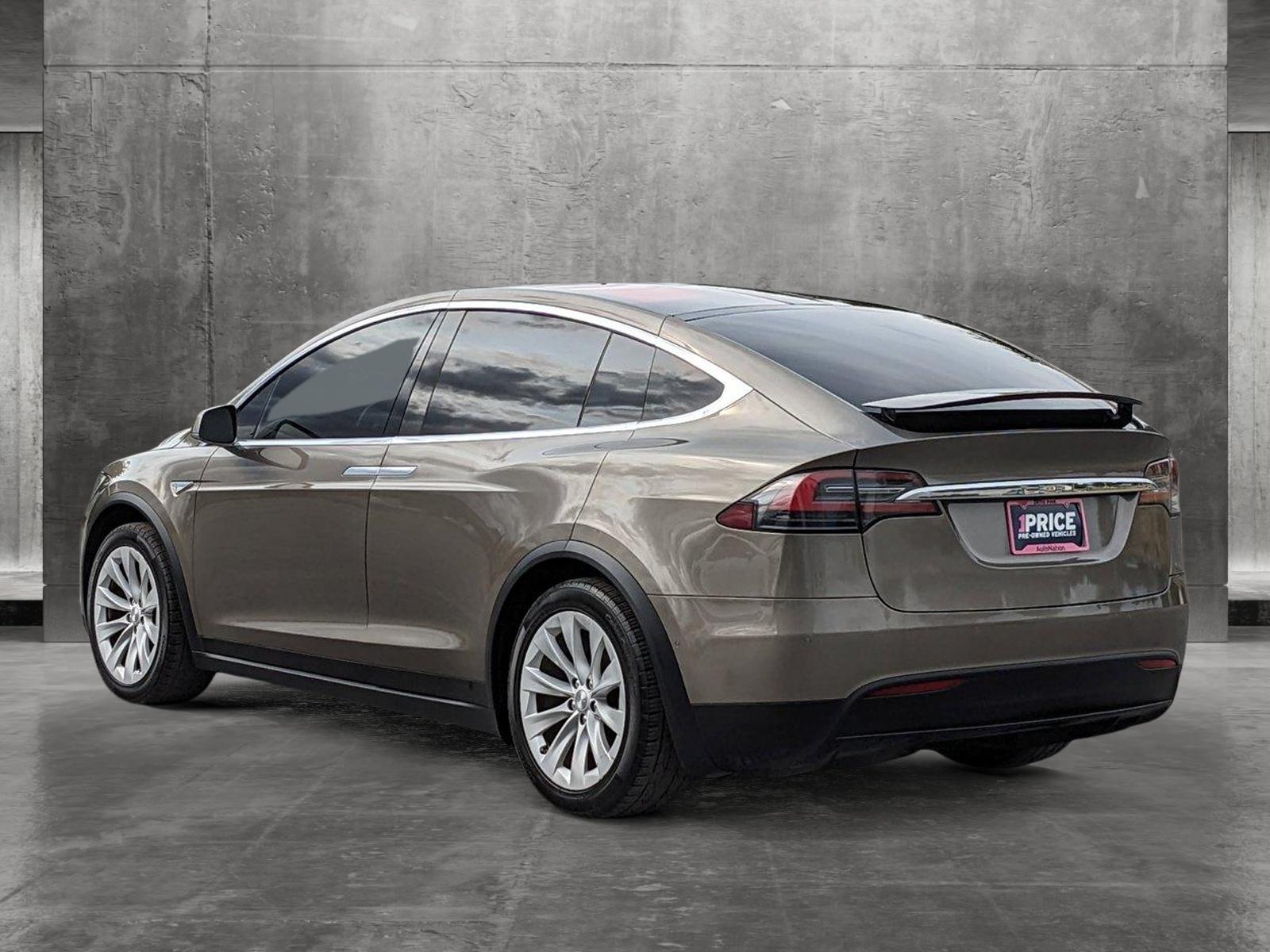 2016 Tesla Model X Vehicle Photo in Spokane Valley, WA 99212