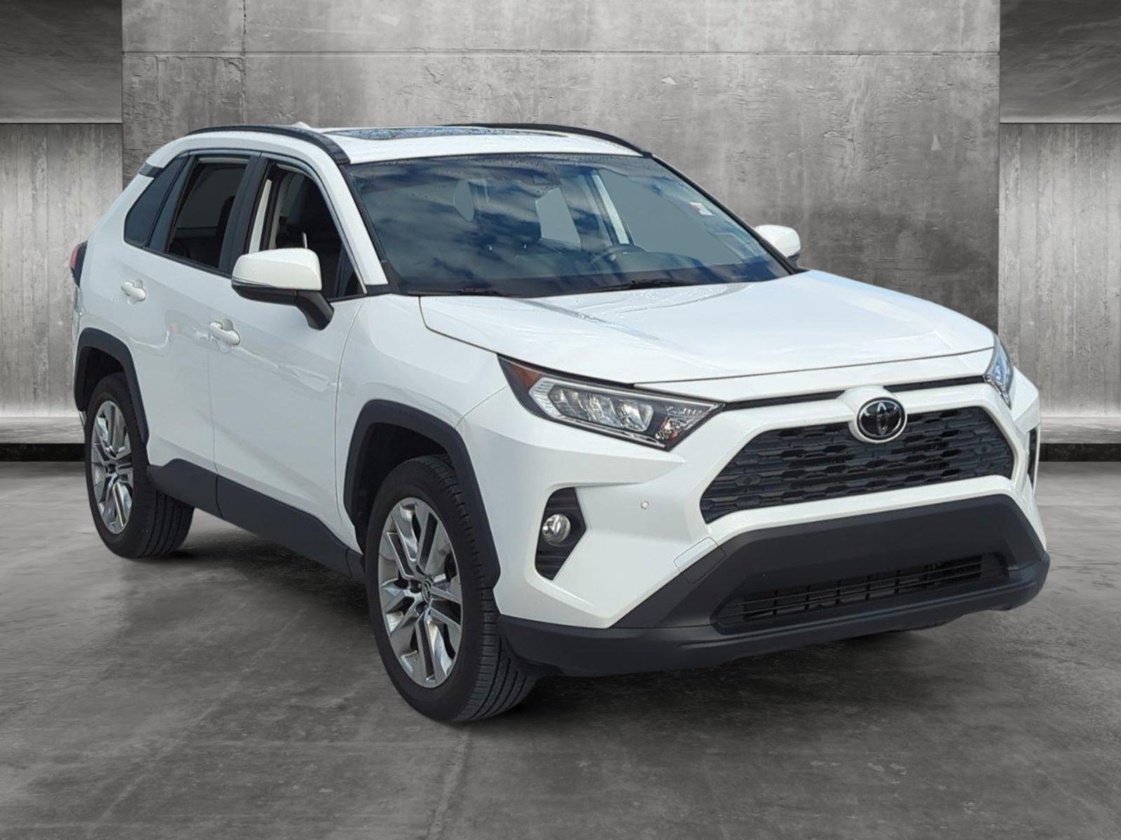 2019 Toyota RAV4 Vehicle Photo in Ft. Myers, FL 33907