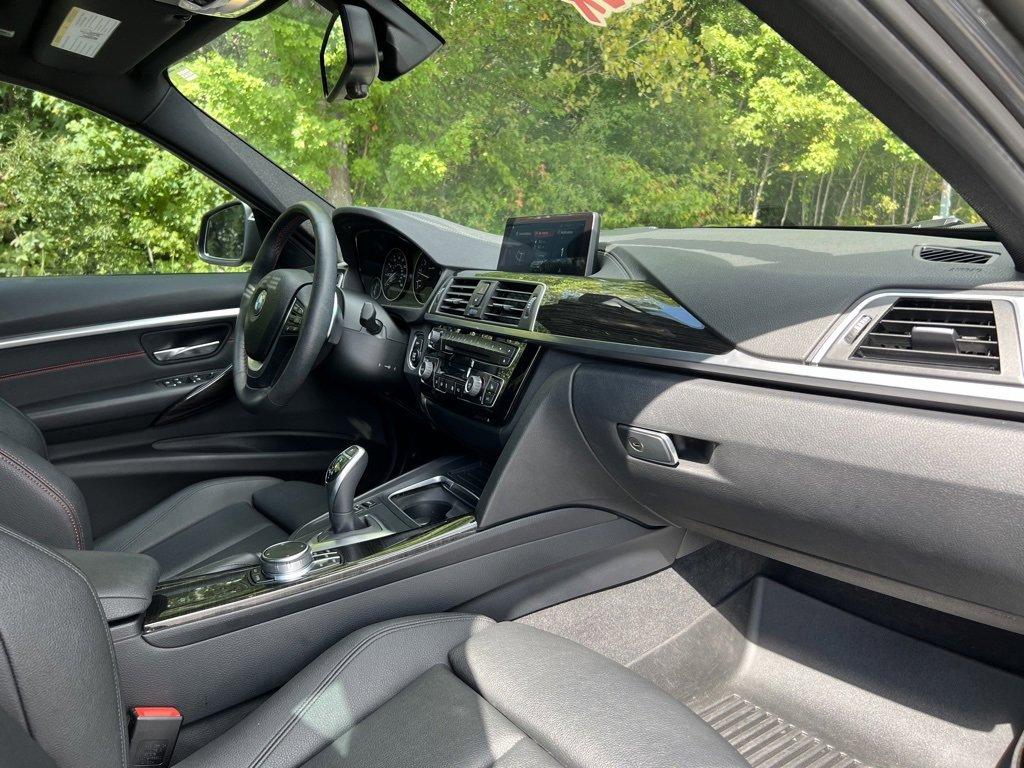 2018 BMW 330i xDrive Vehicle Photo in MONROE, NC 28110-8431