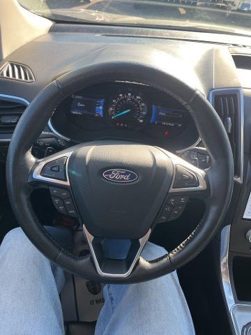 2021 Ford Edge Vehicle Photo in Jackson, OH 45640-9766