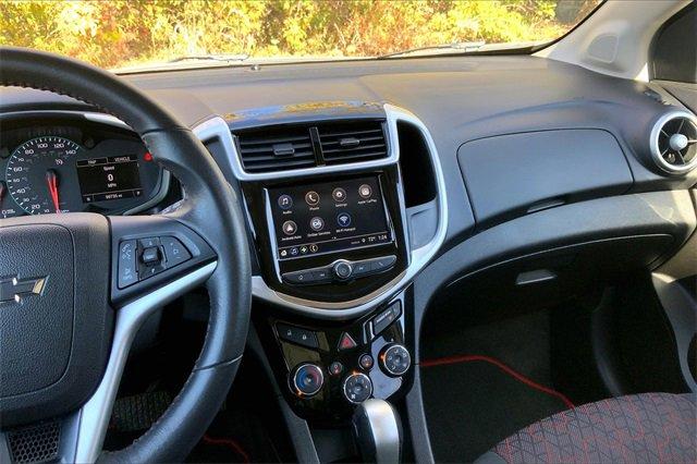 2018 Chevrolet Sonic Vehicle Photo in KANSAS CITY, MO 64114-4502