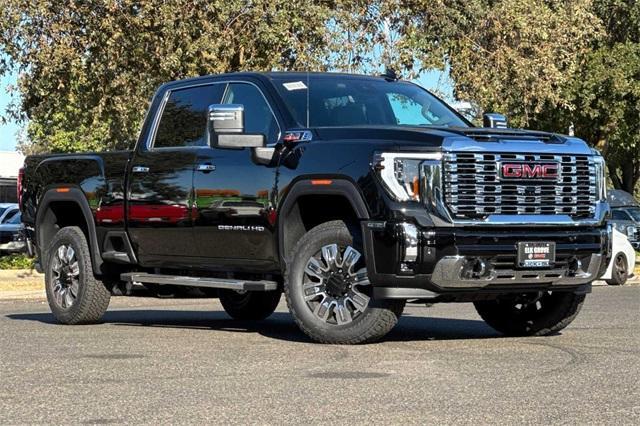 2025 GMC Sierra 2500 HD Vehicle Photo in ELK GROVE, CA 95757-8703