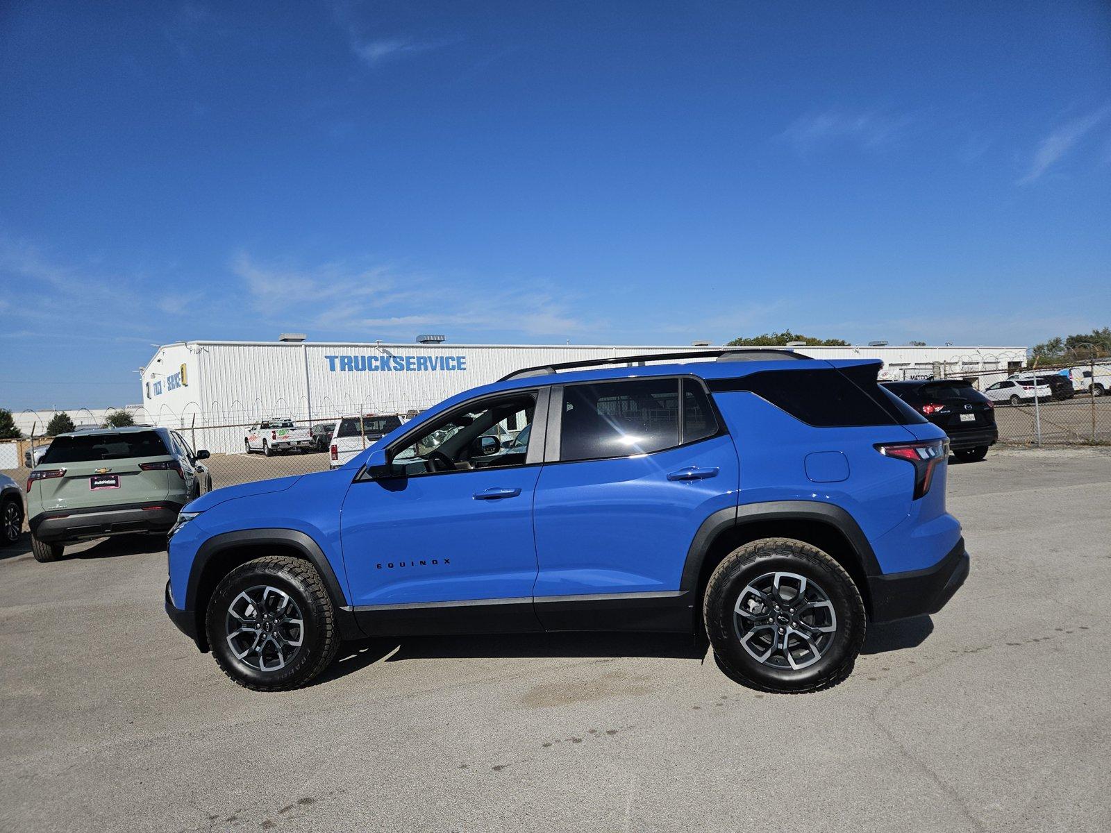 2025 Chevrolet Equinox Vehicle Photo in NORTH RICHLAND HILLS, TX 76180-7199