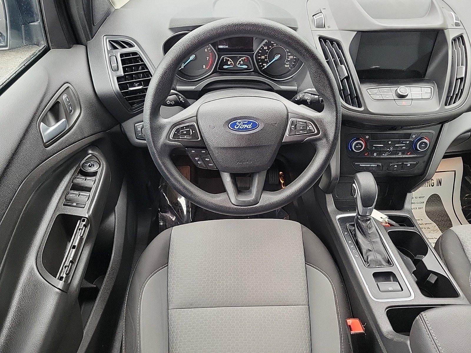 2019 Ford Escape Vehicle Photo in Plainfield, IL 60586