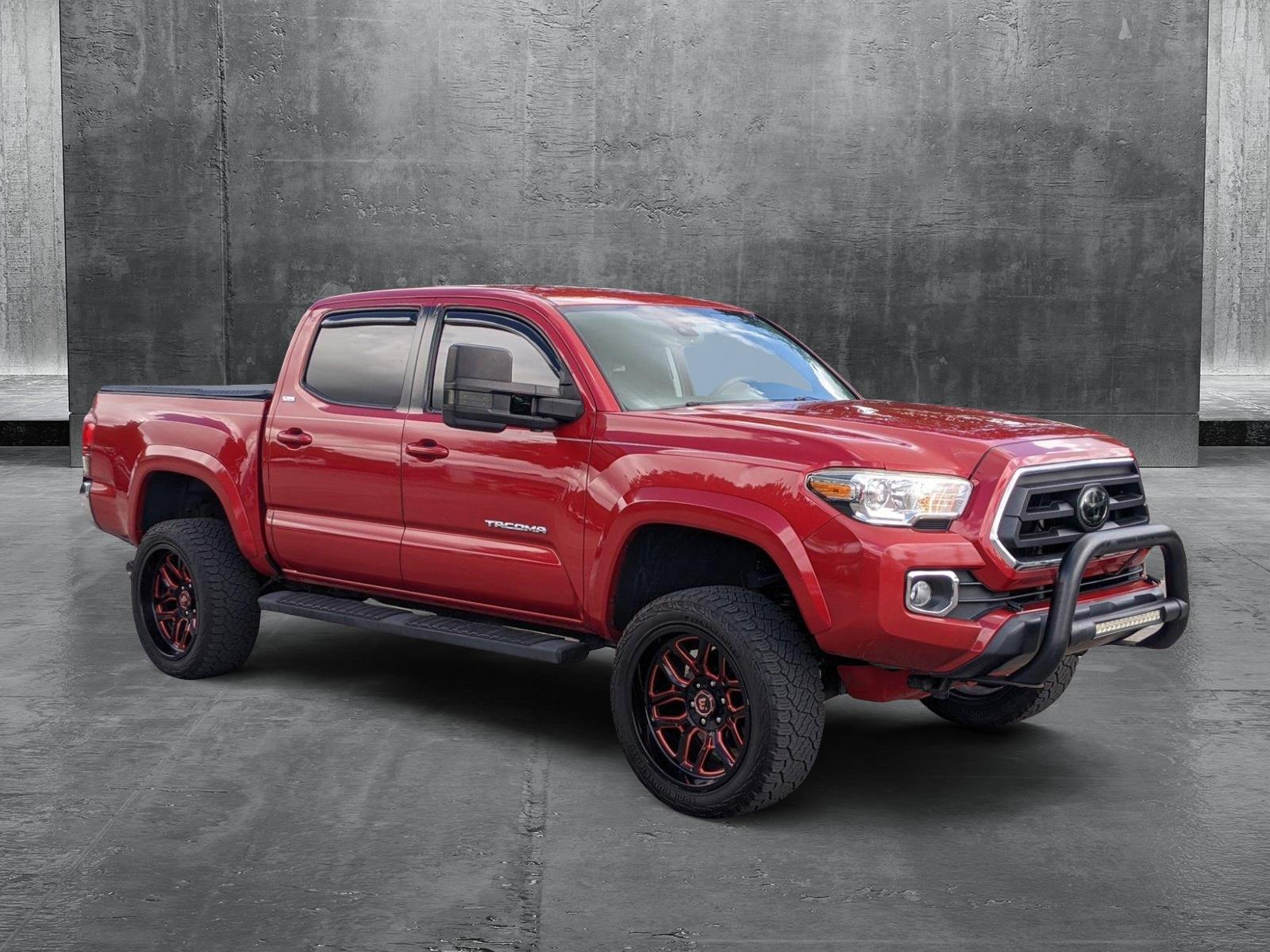 2021 Toyota Tacoma 2WD Vehicle Photo in PEMBROKE PINES, FL 33024-6534