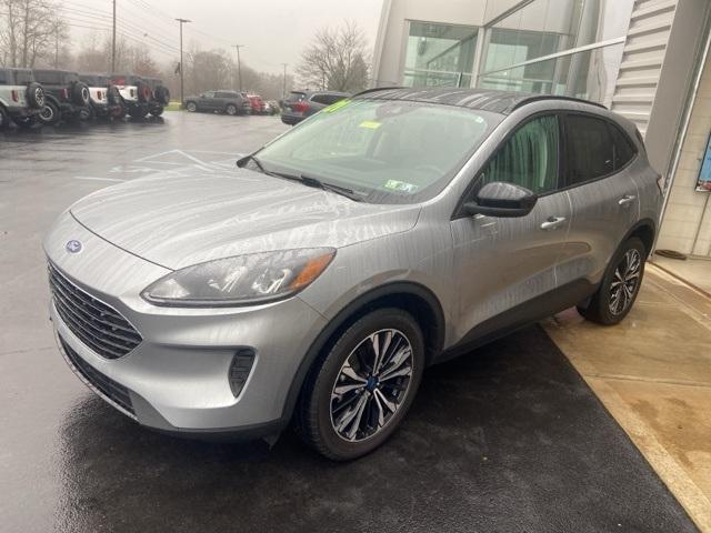 Used 2021 Ford Escape SE with VIN 1FMCU9G65MUB31175 for sale in Grove City, PA