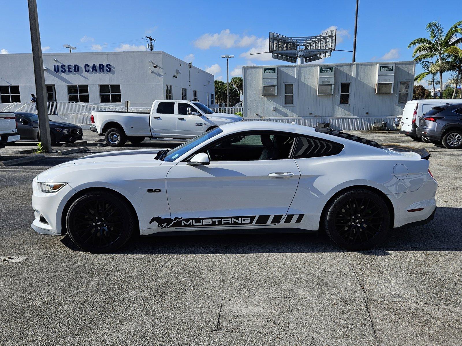2016 Ford Mustang Vehicle Photo in Miami, FL 33015