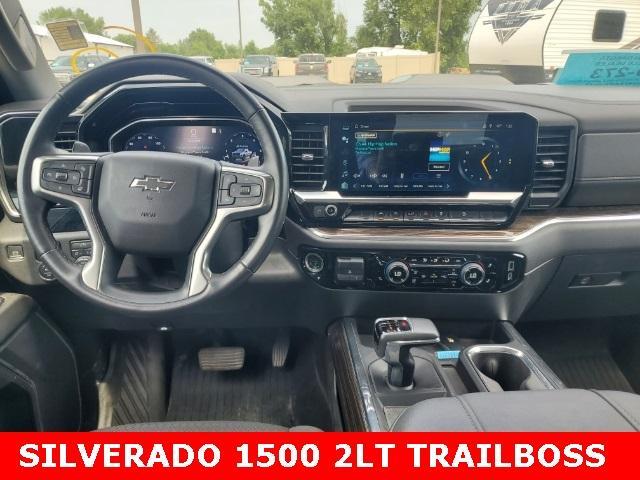 Used 2023 Chevrolet Silverado 1500 LT Trail Boss with VIN 3GCUDFED2PG128976 for sale in Lennox, SD