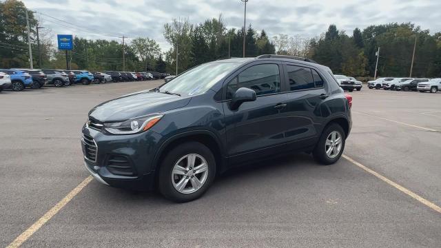 2022 Chevrolet Trax Vehicle Photo in BOSTON, NY 14025-9684