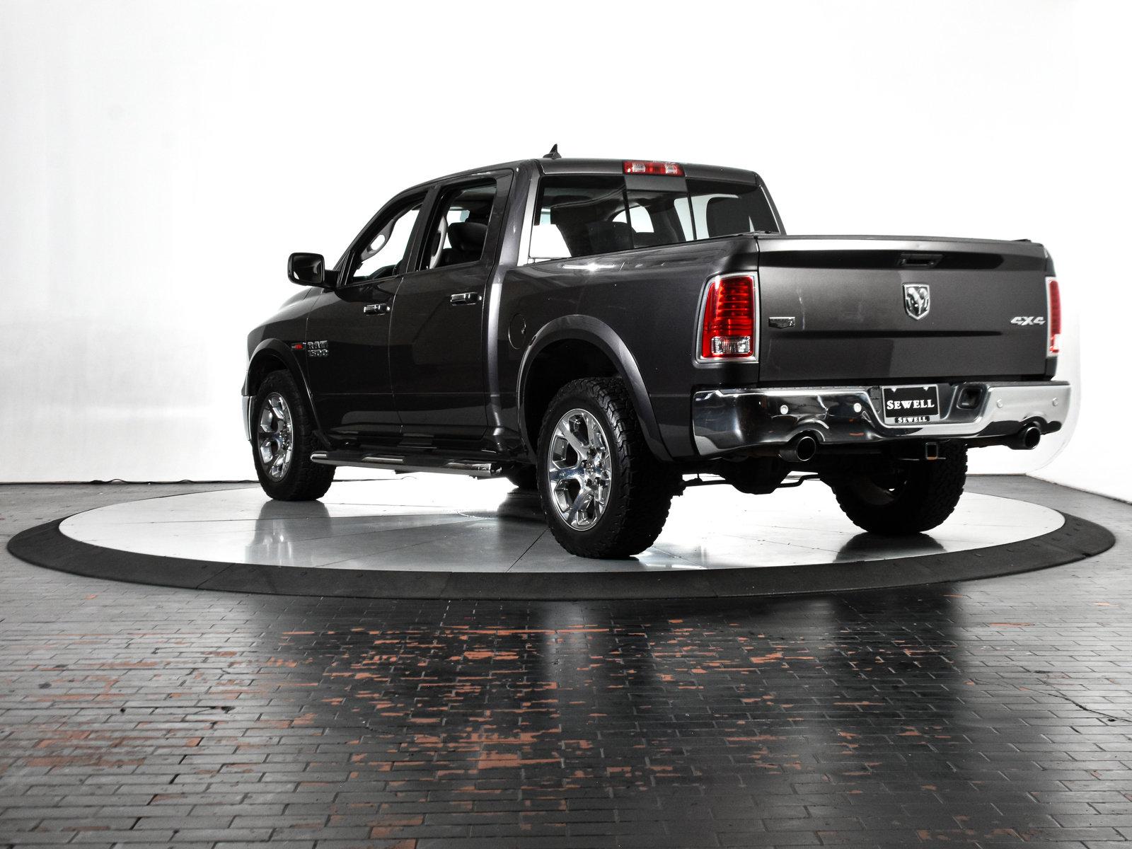 2015 Ram 1500 Vehicle Photo in DALLAS, TX 75235