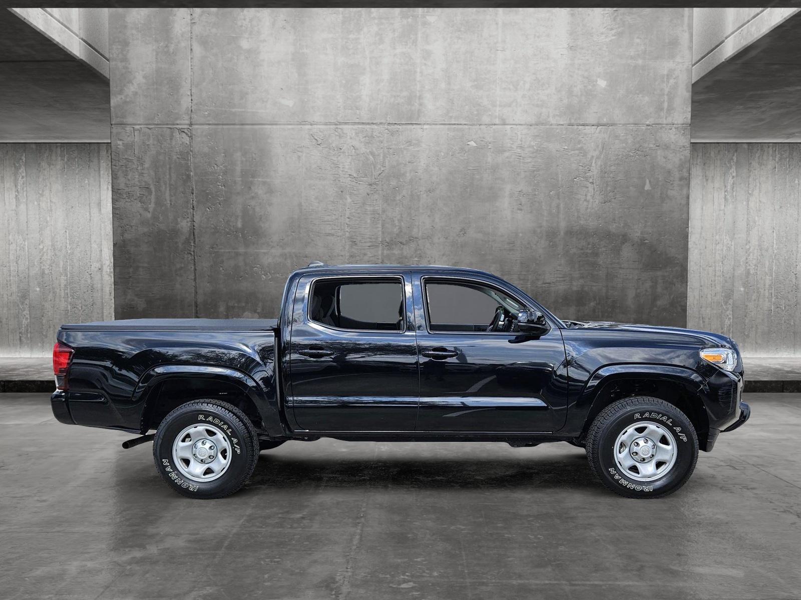 2022 Toyota Tacoma 4WD Vehicle Photo in Pembroke Pines , FL 33027