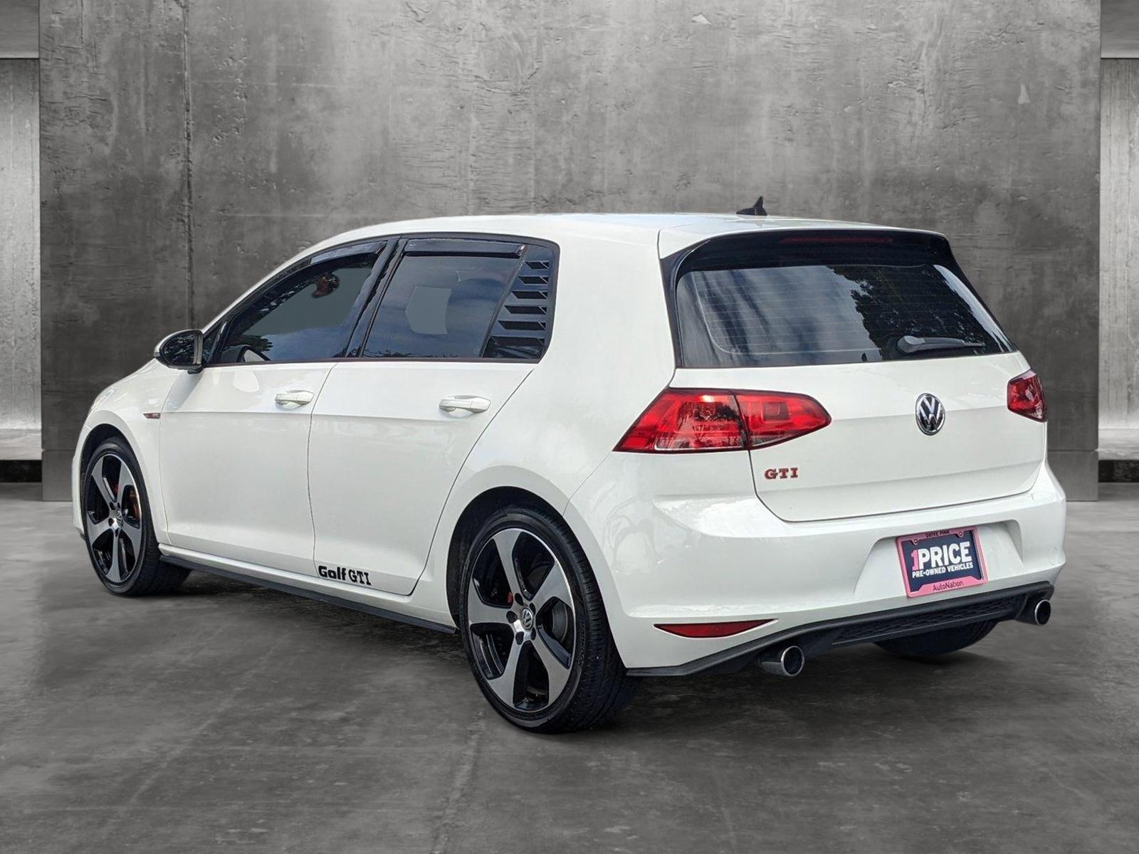 2016 Volkswagen Golf GTI Vehicle Photo in GREENACRES, FL 33463-3207