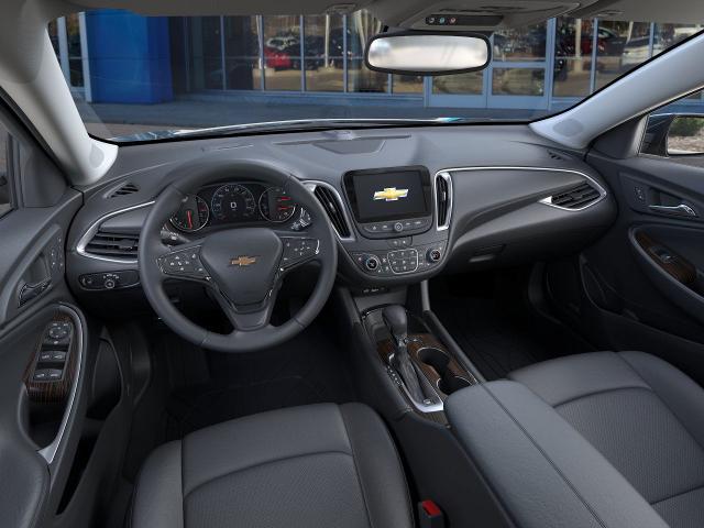 2025 Chevrolet Malibu Vehicle Photo in NEENAH, WI 54956-2243