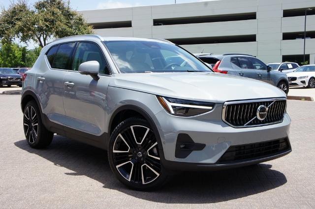 2024 Volvo XC40 Vehicle Photo in Houston, TX 77007