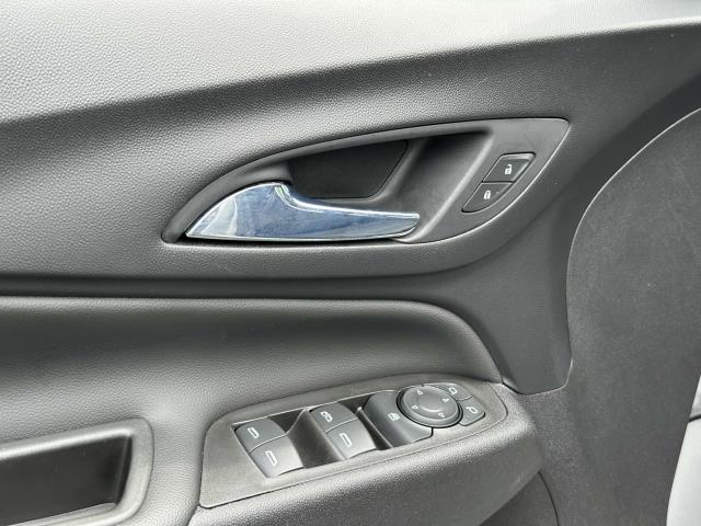 2021 Chevrolet Equinox Vehicle Photo in DOUGLASTON, NY 11362-1062