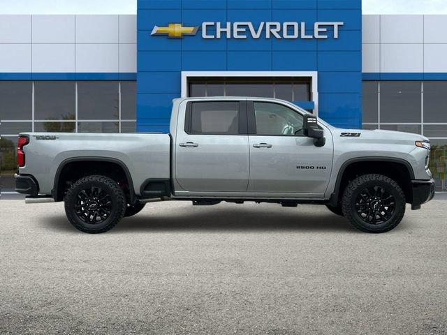 2025 Chevrolet Silverado 2500 HD Vehicle Photo in RIVERSIDE, CA 92504-4106