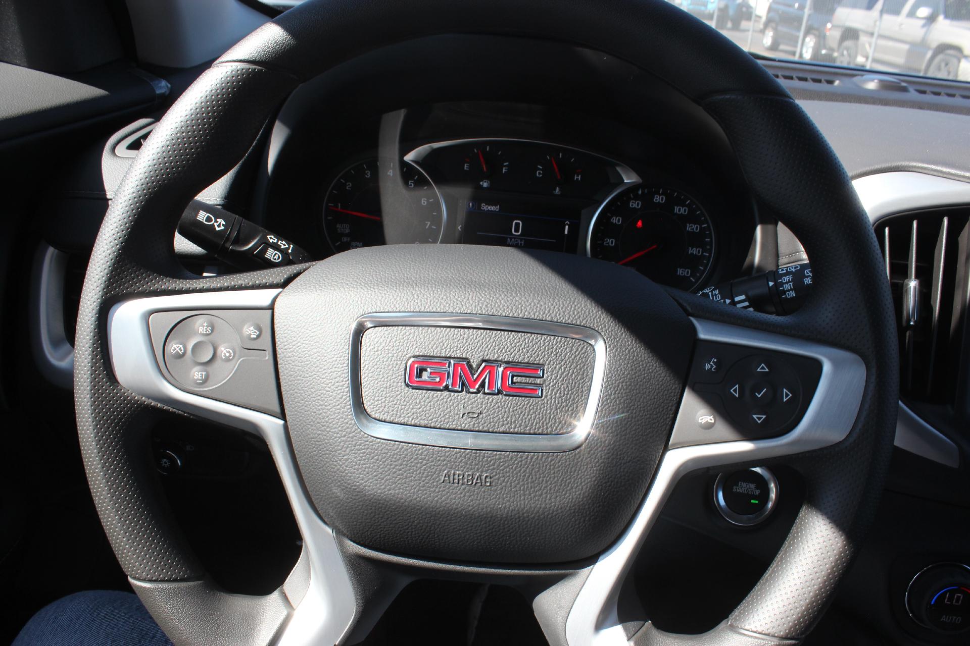 2024 GMC Terrain Vehicle Photo in AURORA, CO 80012-4011