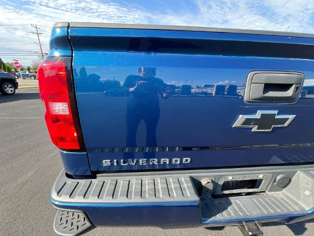 2018 Chevrolet Silverado 1500 Vehicle Photo in MASSENA, NY 13662-2255