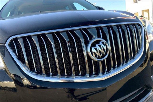 2016 Buick Enclave Vehicle Photo in TOPEKA, KS 66609-0000