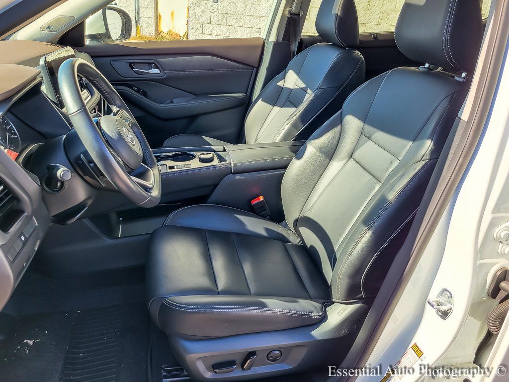 2023 Nissan Rogue Vehicle Photo in Saint Charles, IL 60174