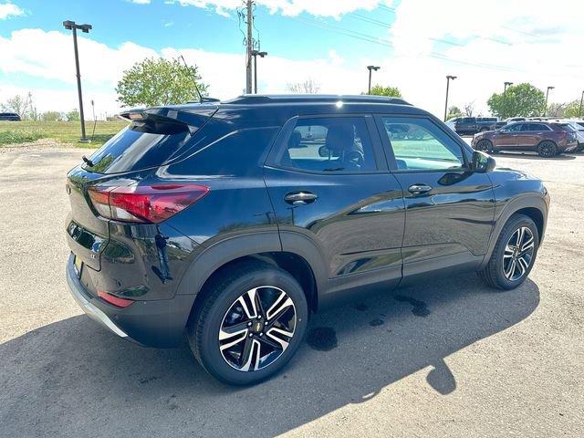 2024 Chevrolet Trailblazer Vehicle Photo in GREELEY, CO 80634-4125