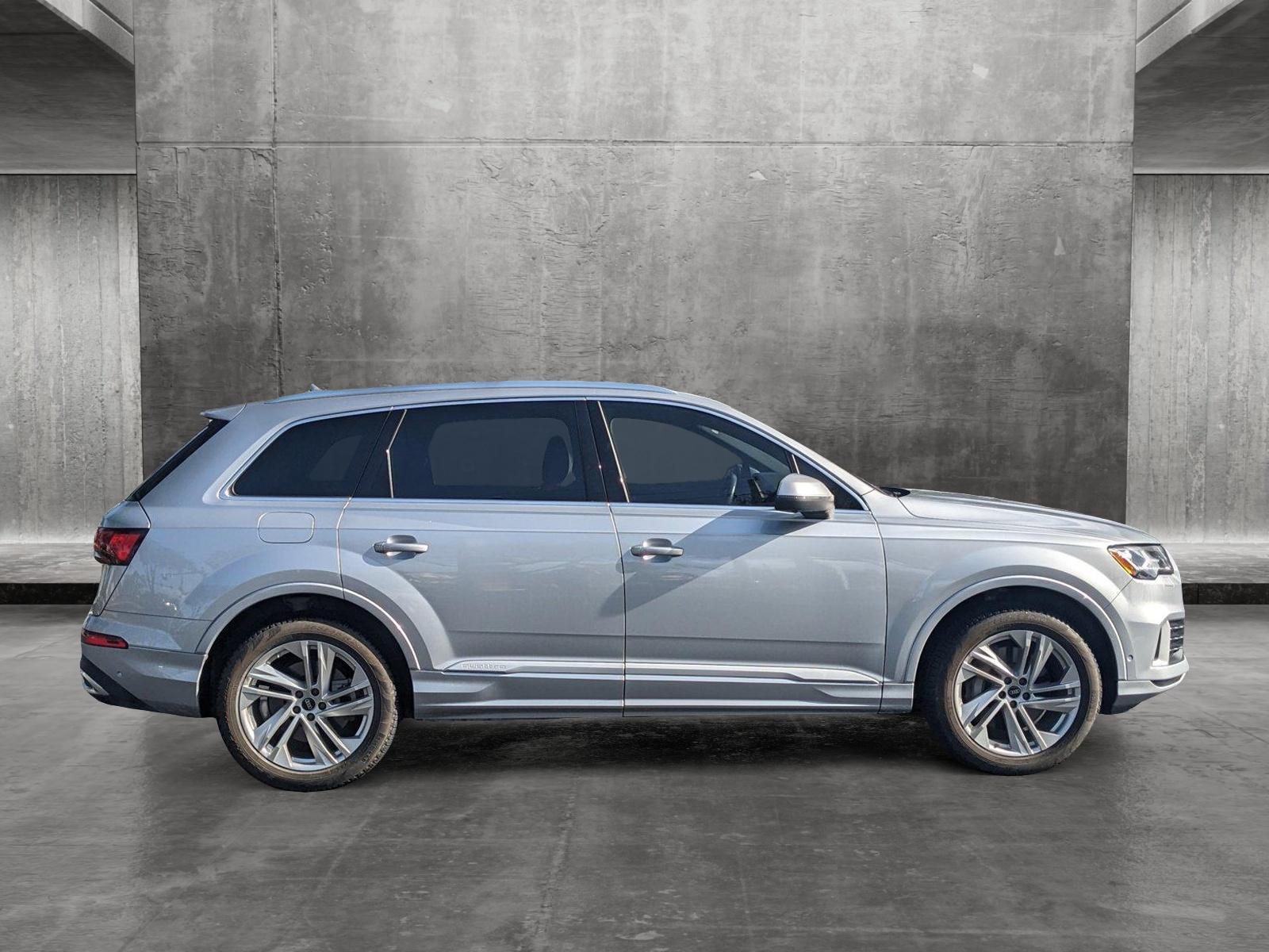 2022 Audi Q7 Vehicle Photo in GREENACRES, FL 33463-3207