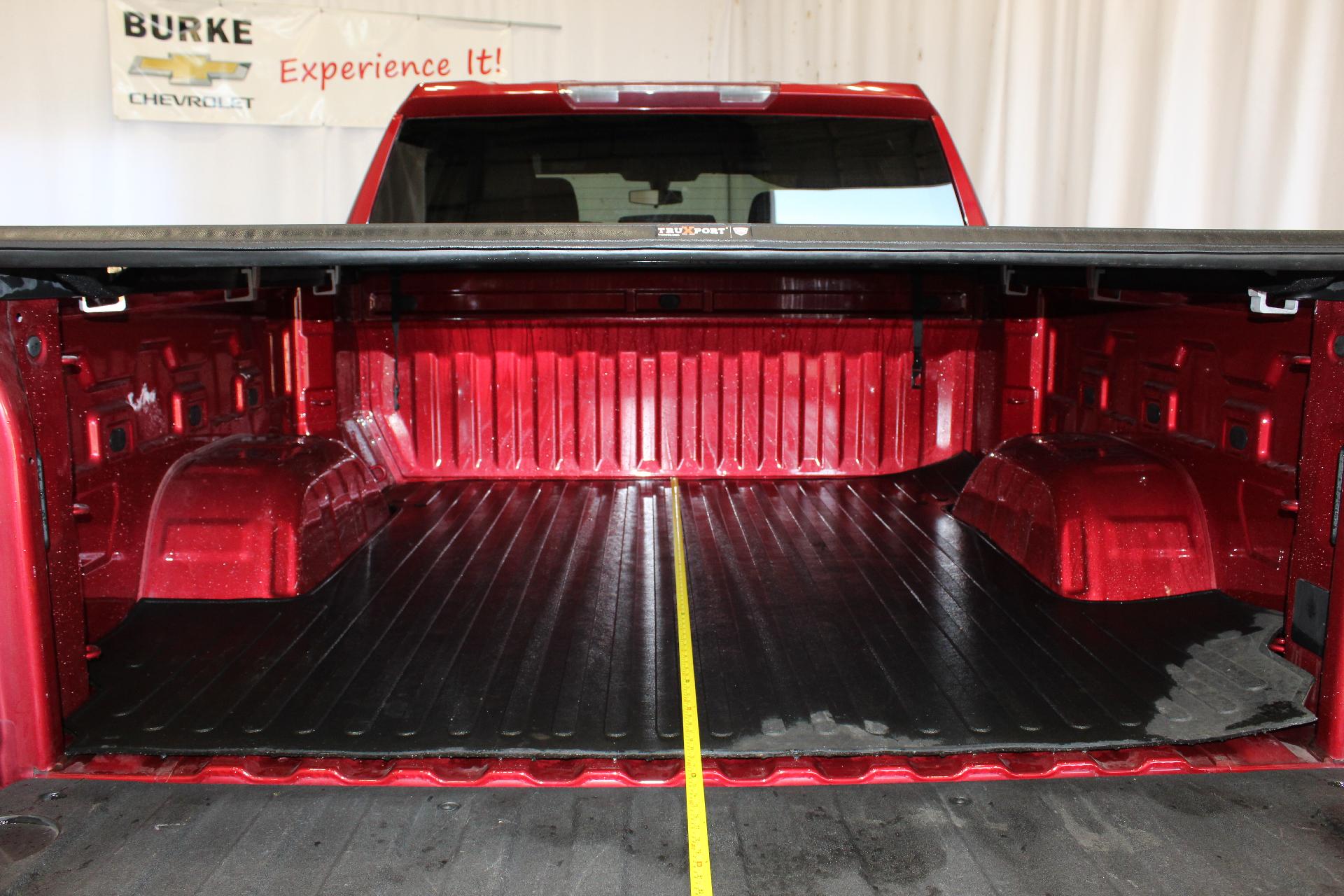 2019 Chevrolet Silverado 1500 Vehicle Photo in NORTHAMPTON, MA 01060-1120