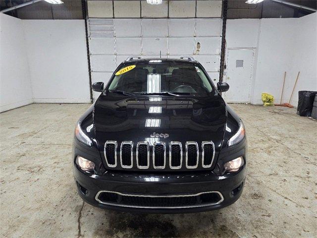 Used 2015 Jeep Cherokee Limited with VIN 1C4PJMDB1FW757610 for sale in Millington, MI