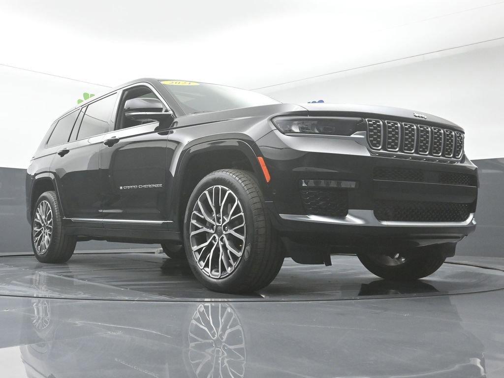 2021 Jeep Grand Cherokee L Vehicle Photo in Cedar Rapids, IA 52402