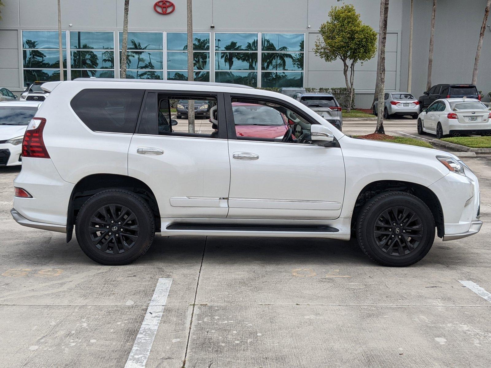 2019 Lexus GX 460 Vehicle Photo in Davie, FL 33331