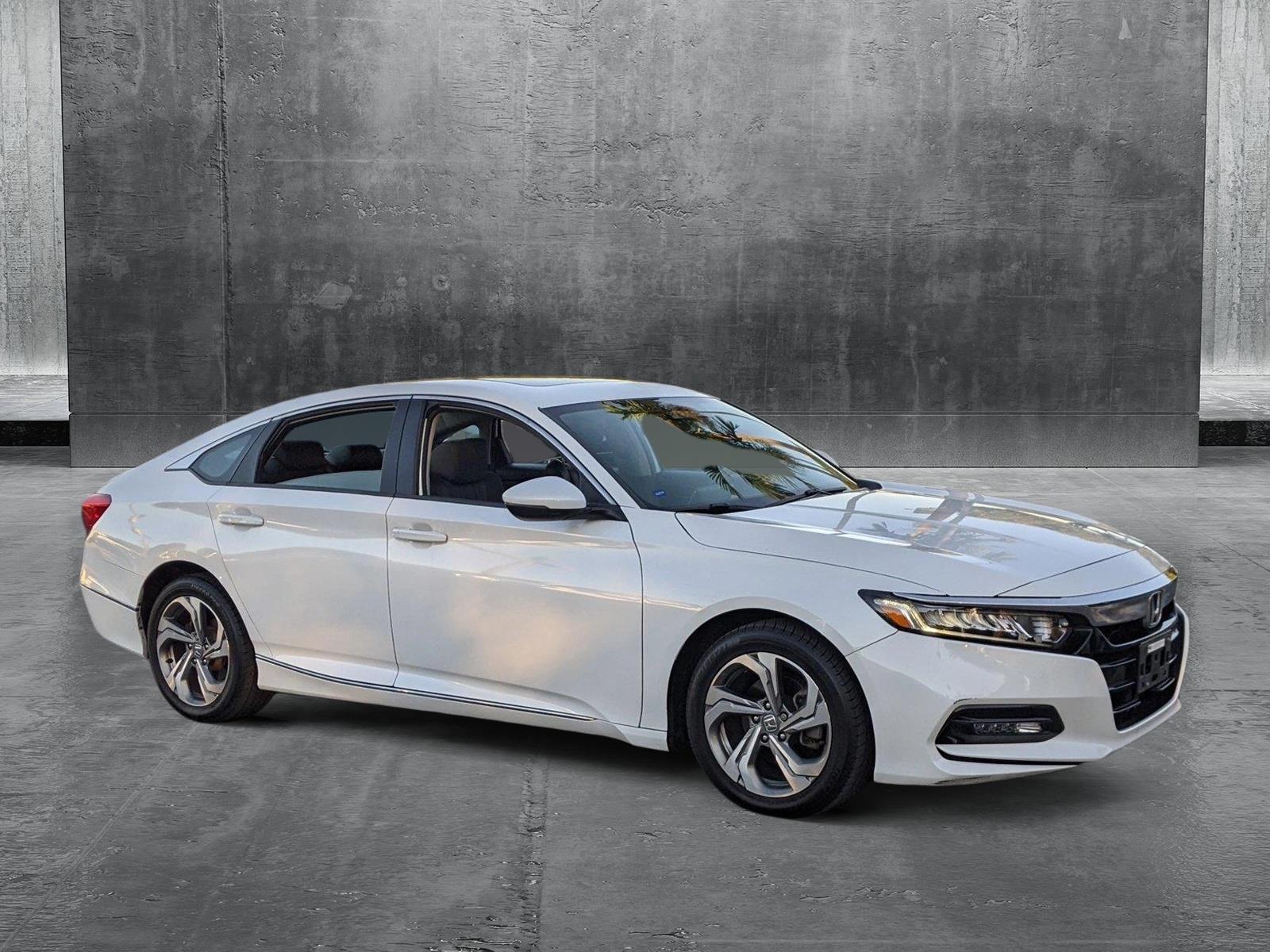 2018 Honda Accord Sedan Vehicle Photo in PEMBROKE PINES, FL 33024-6534