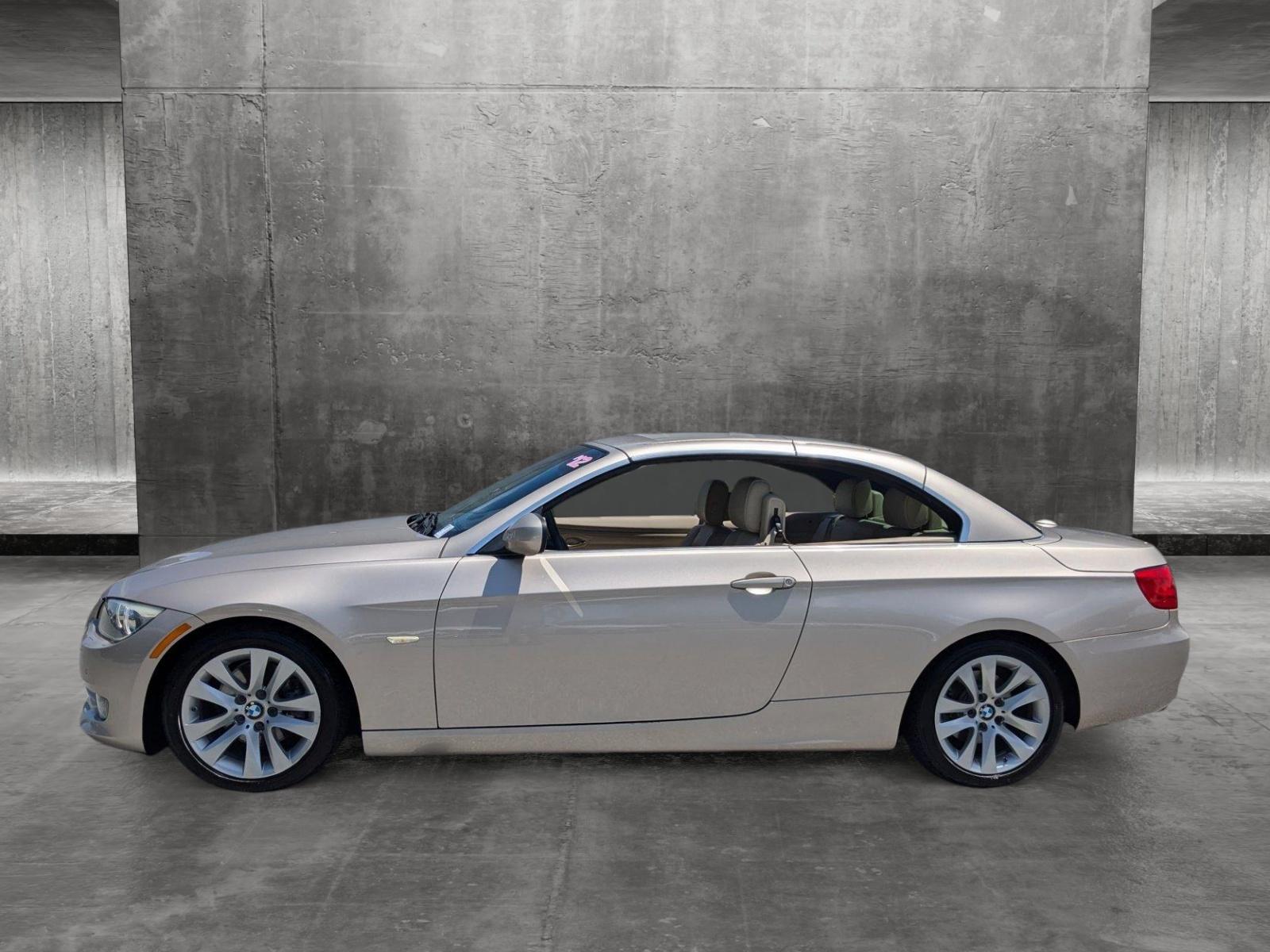 2012 BMW 328i Vehicle Photo in Sarasota, FL 34231