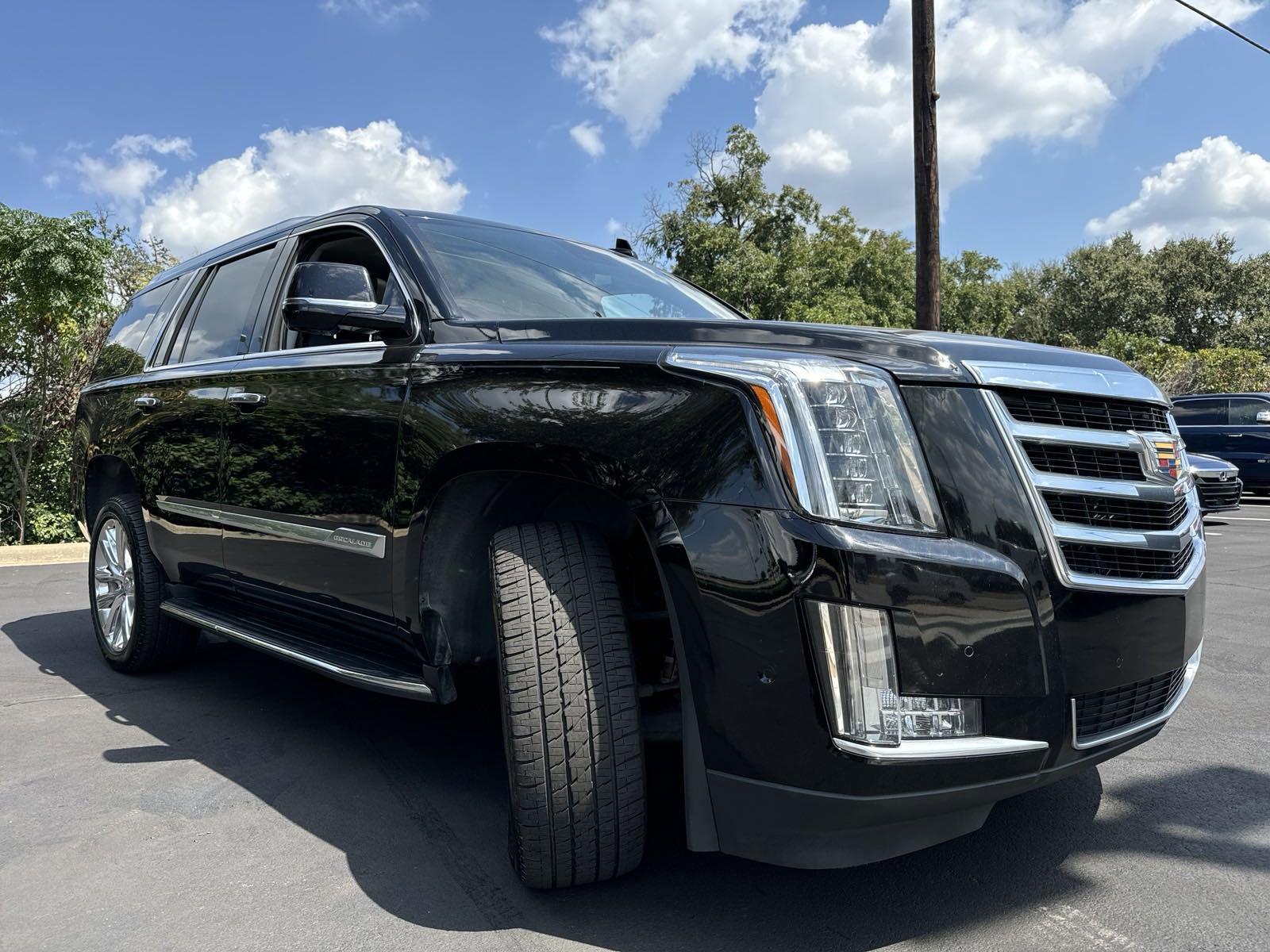 2020 Cadillac Escalade Vehicle Photo in DALLAS, TX 75209-3016