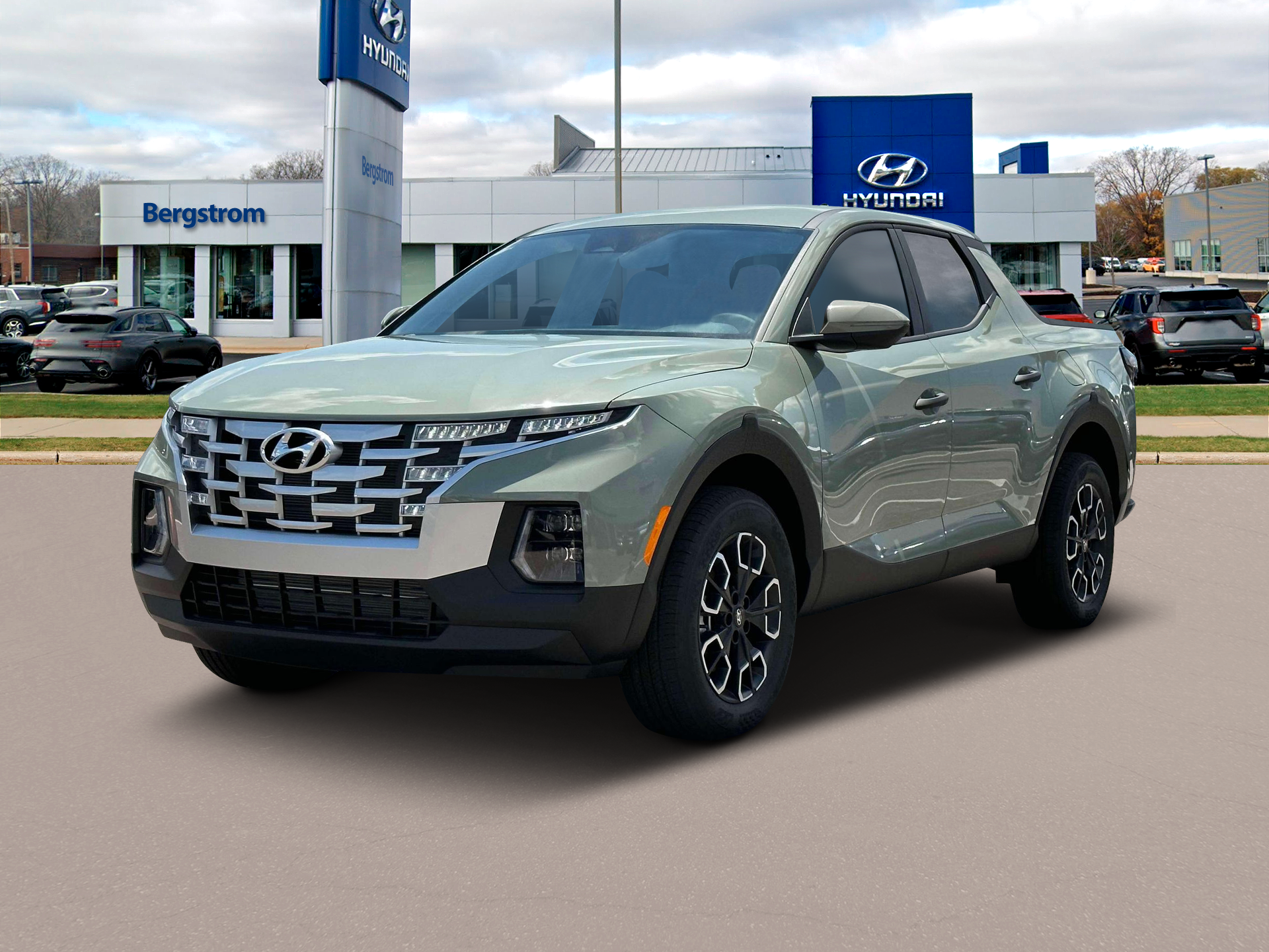 2024 Hyundai SANTA CRUZ Vehicle Photo in Green Bay, WI 54304