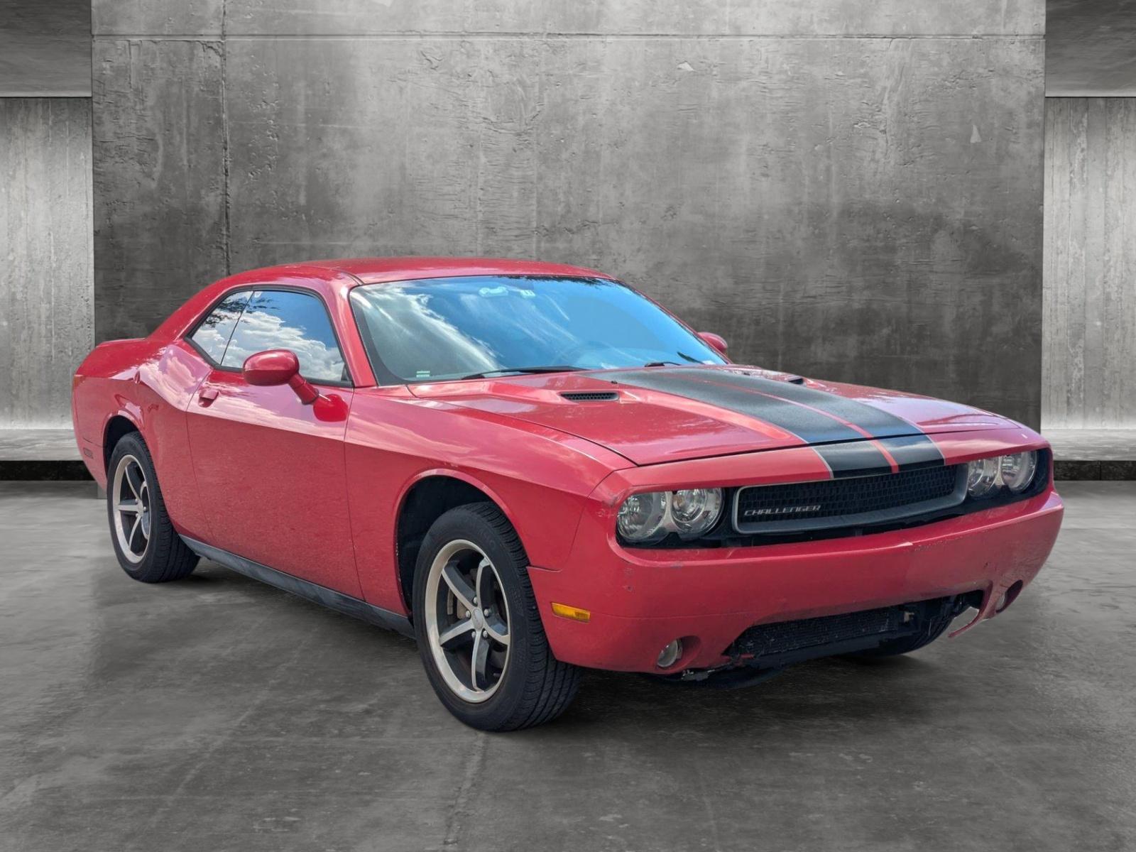 2011 Dodge Challenger Vehicle Photo in Sarasota, FL 34231