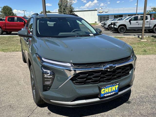 2025 Chevrolet Trax Vehicle Photo in GREELEY, CO 80634-4125