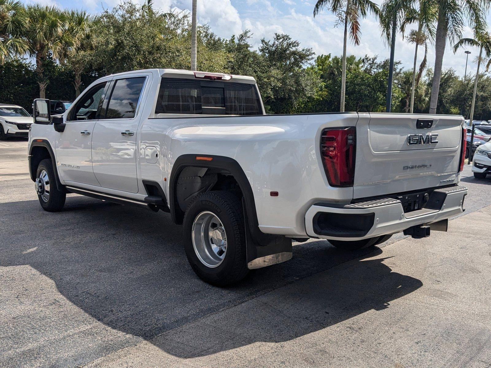 2024 GMC Sierra 3500HD Vehicle Photo in Pompano Beach, FL 33064