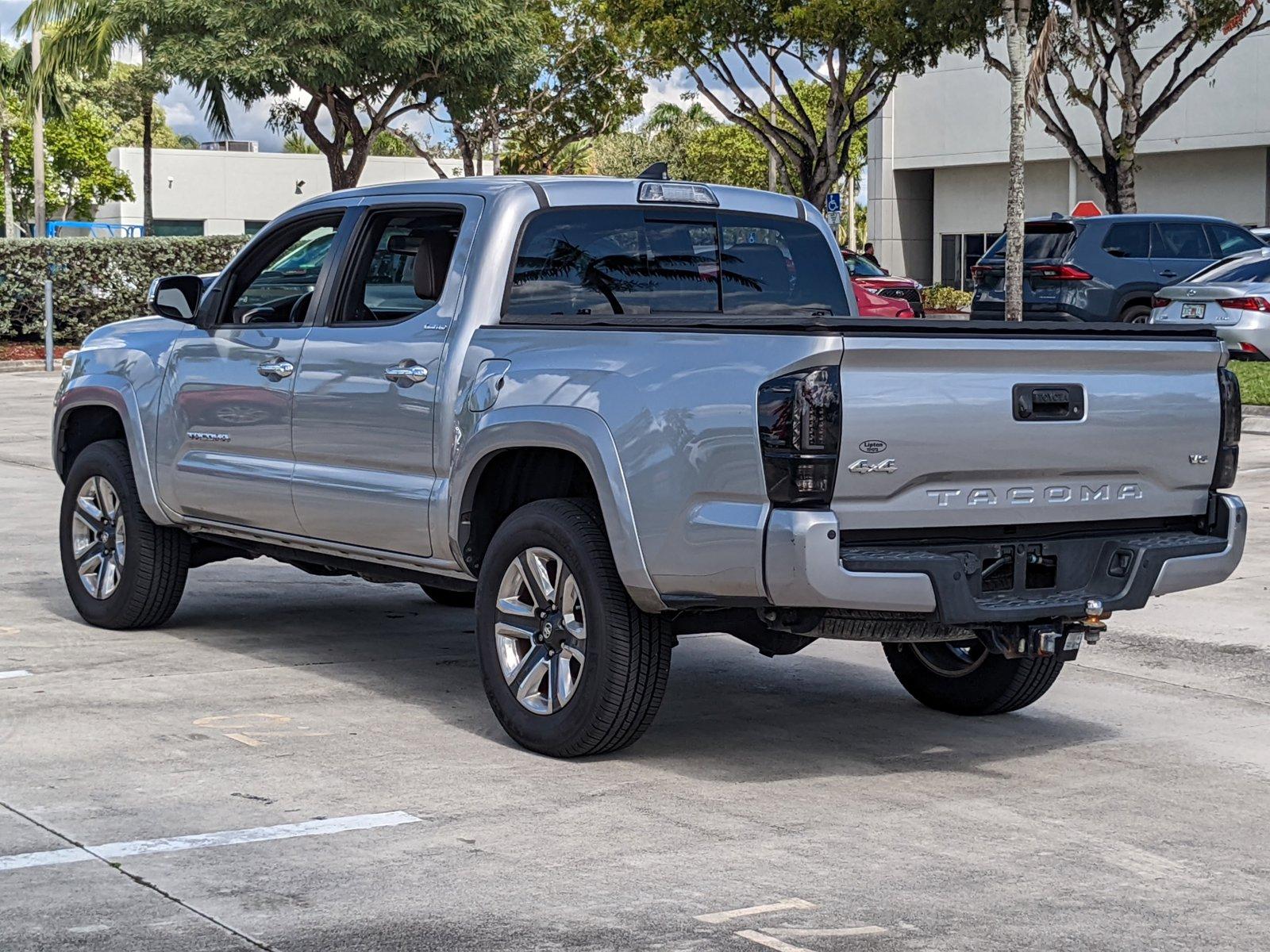 2018 Toyota Tacoma Vehicle Photo in Davie, FL 33331