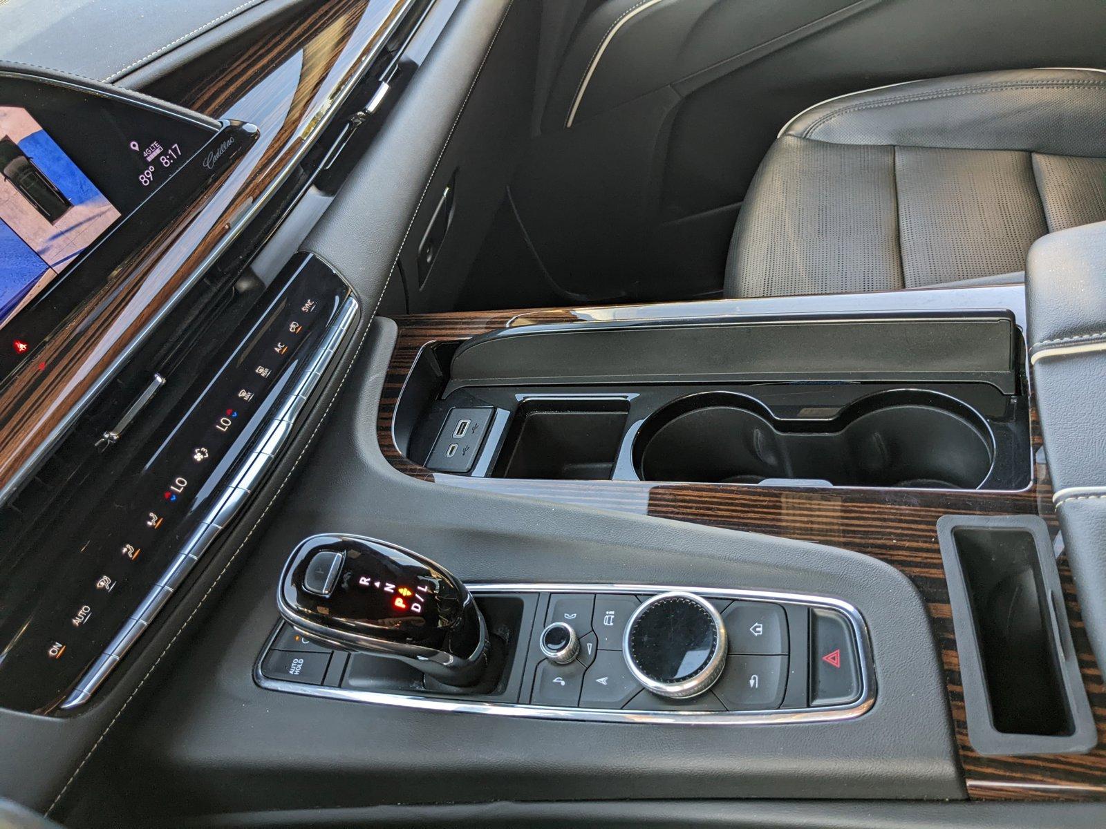 2023 Cadillac Escalade Vehicle Photo in PEMBROKE PINES, FL 33024-6534