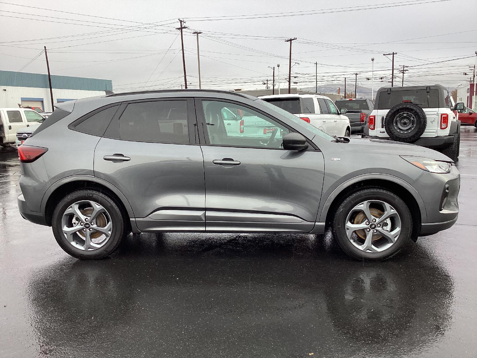 Used 2023 Ford Escape ST-Line with VIN 1FMCU9MN2PUA14301 for sale in Yakima, WA