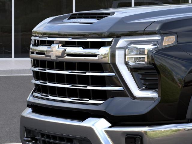 2024 Chevrolet Silverado 2500 HD Vehicle Photo in TOPEKA, KS 66609-0000