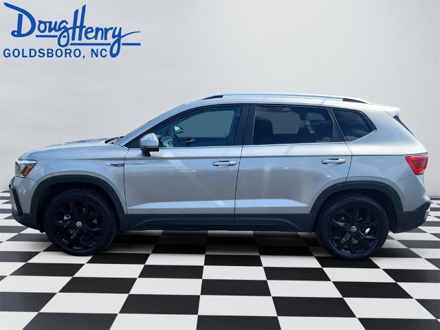 Used 2022 Volkswagen Taos SE with VIN 3VVYX7B27NM067707 for sale in Goldsboro, NC