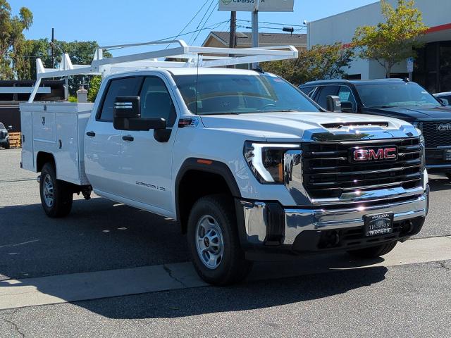 2024 GMC Sierra 2500 HD Vehicle Photo in PASADENA, CA 91107-3803