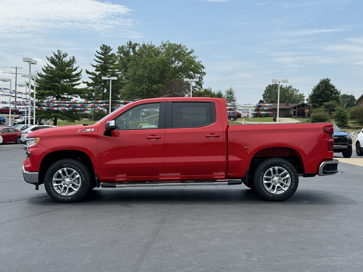 2024 Chevrolet Silverado 1500 Vehicle Photo in BOONVILLE, IN 47601-9633